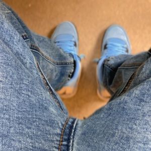 Meet your Posher, Jexiel